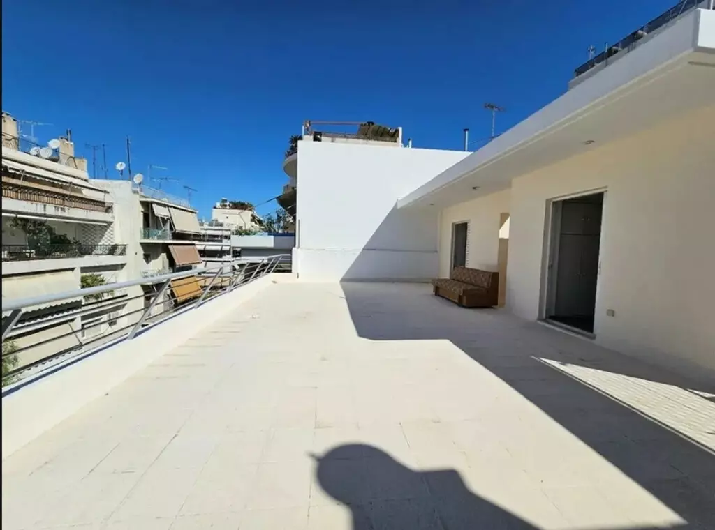 3-bedroom Flat In Nea Smyrni, Greece (160 M²)
