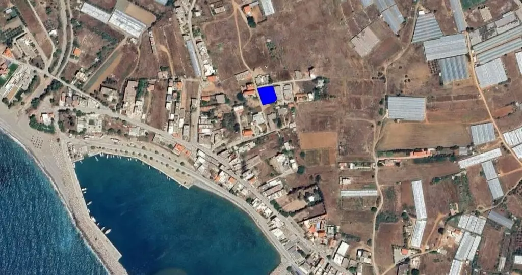 Land Of 503 M² In Crete