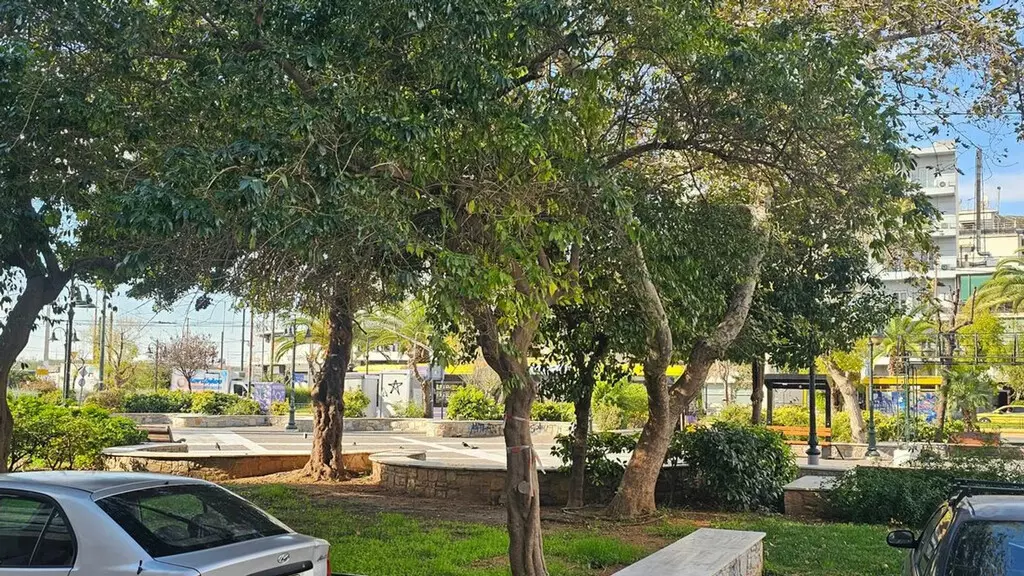 For Sale Commercial Property 274 M² In Athens