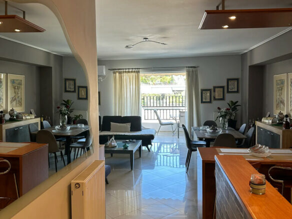 3-bedroom Flat In Neos Kosmos, Greece (96 M²)