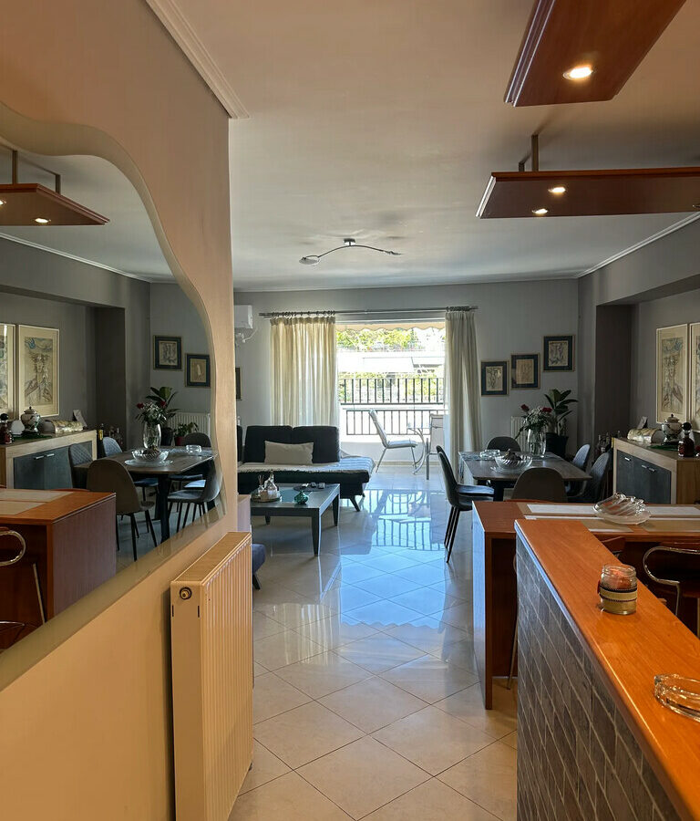 3-bedroom Flat In Neos Kosmos, Greece (96 M²)