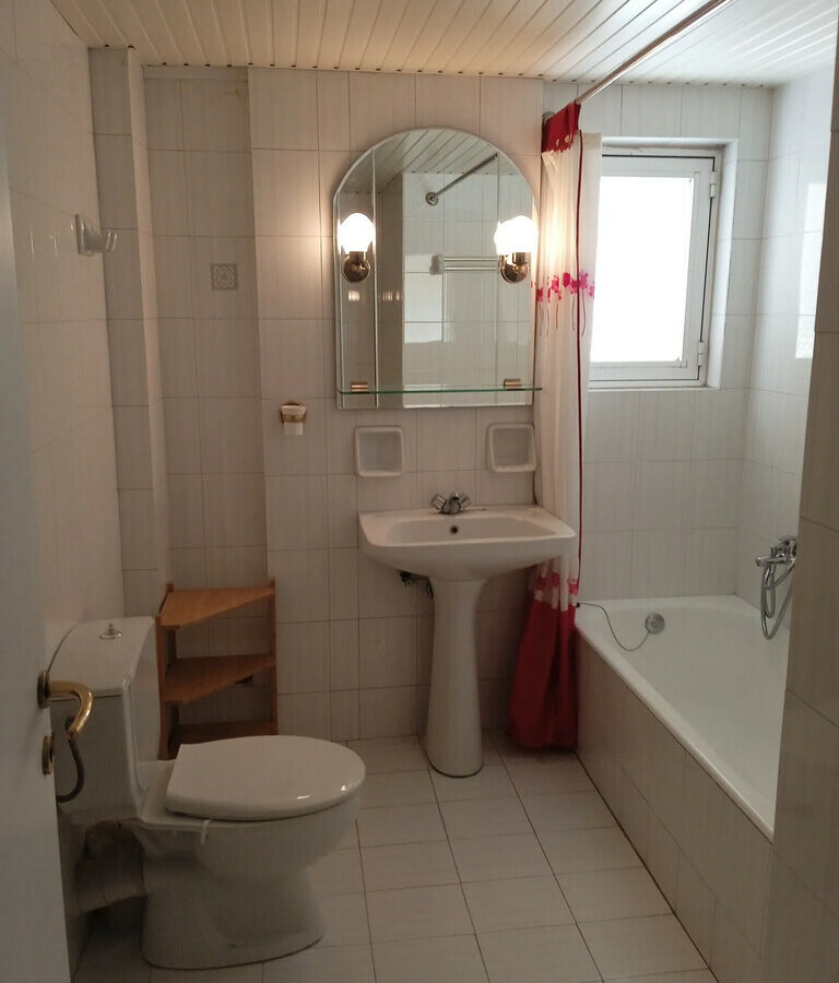 3-bedroom Flat In Nea Smyrni, Greece (160 M²)