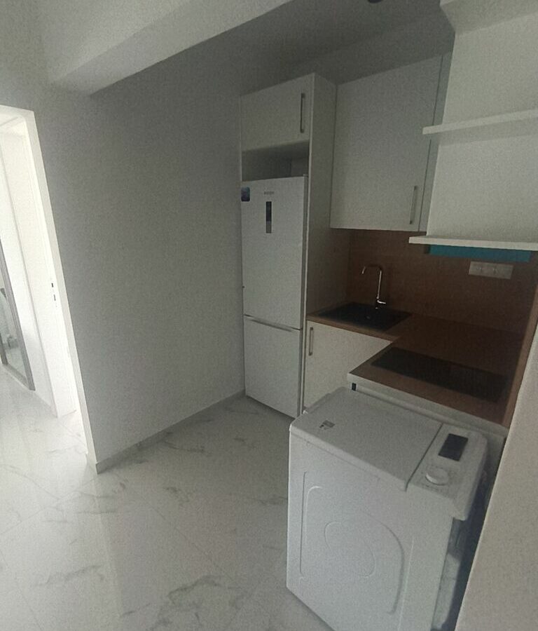 2-bedroom Flat In Pylea, Greece (70 M²)