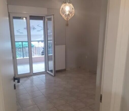 3-bedroom Flat In Stavroupoli, Greece (111 M²)