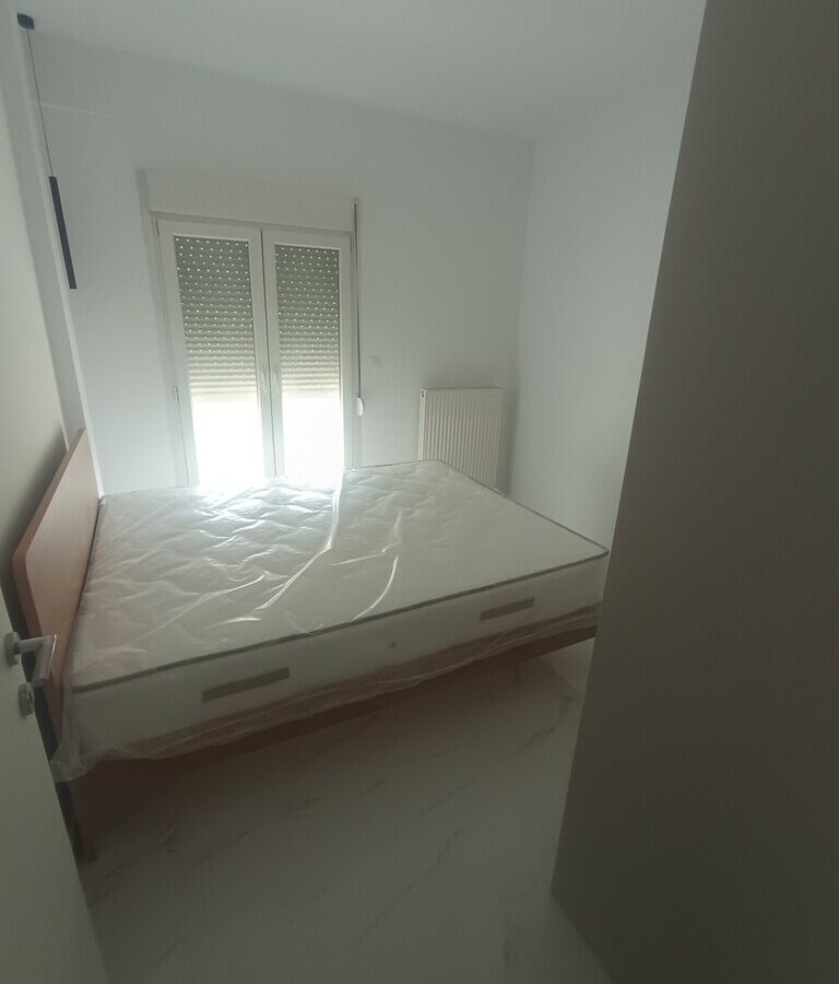 2-bedroom Flat In Pylea, Greece (70 M²)