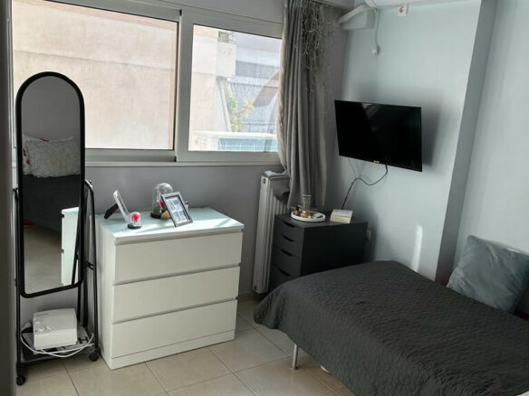 3-bedroom Flat In Neos Kosmos, Greece (96 M²)