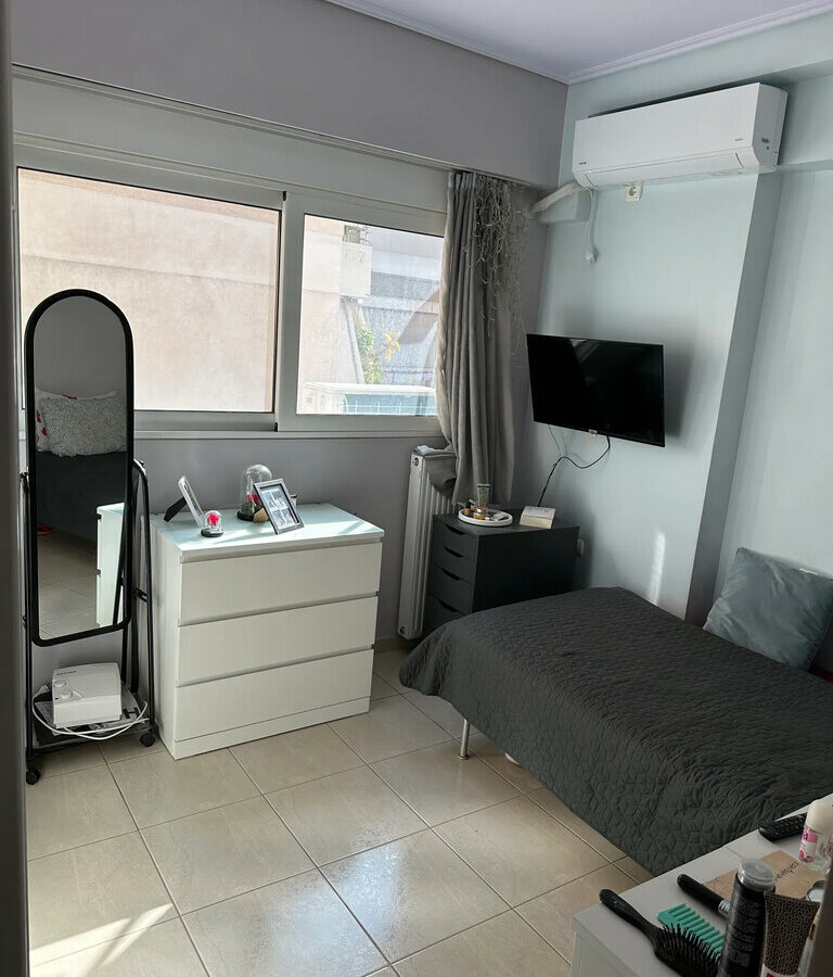 3-bedroom Flat In Neos Kosmos, Greece (96 M²)