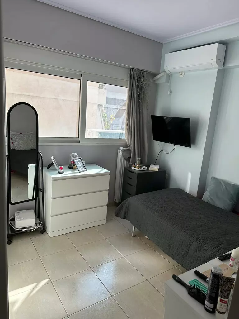 3-bedroom Flat In Neos Kosmos, Greece (96 M²)