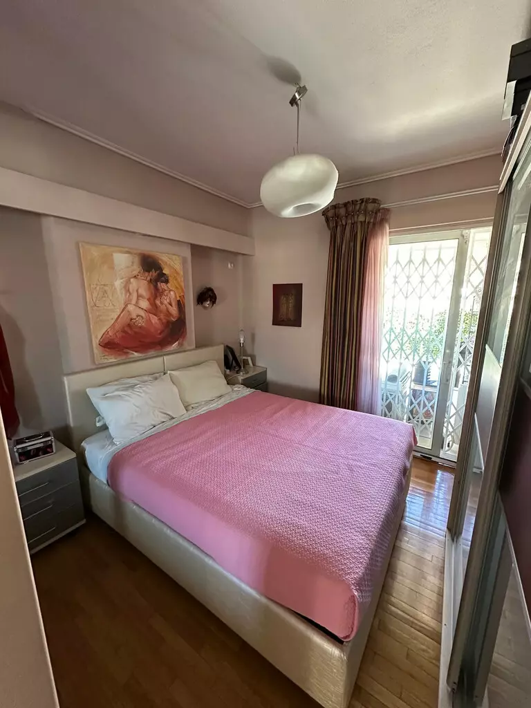 3-bedroom Flat In Neos Kosmos, Greece (96 M²)