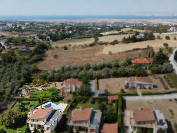4-bedroom Detached House In Mikra, Greece (245 M²)