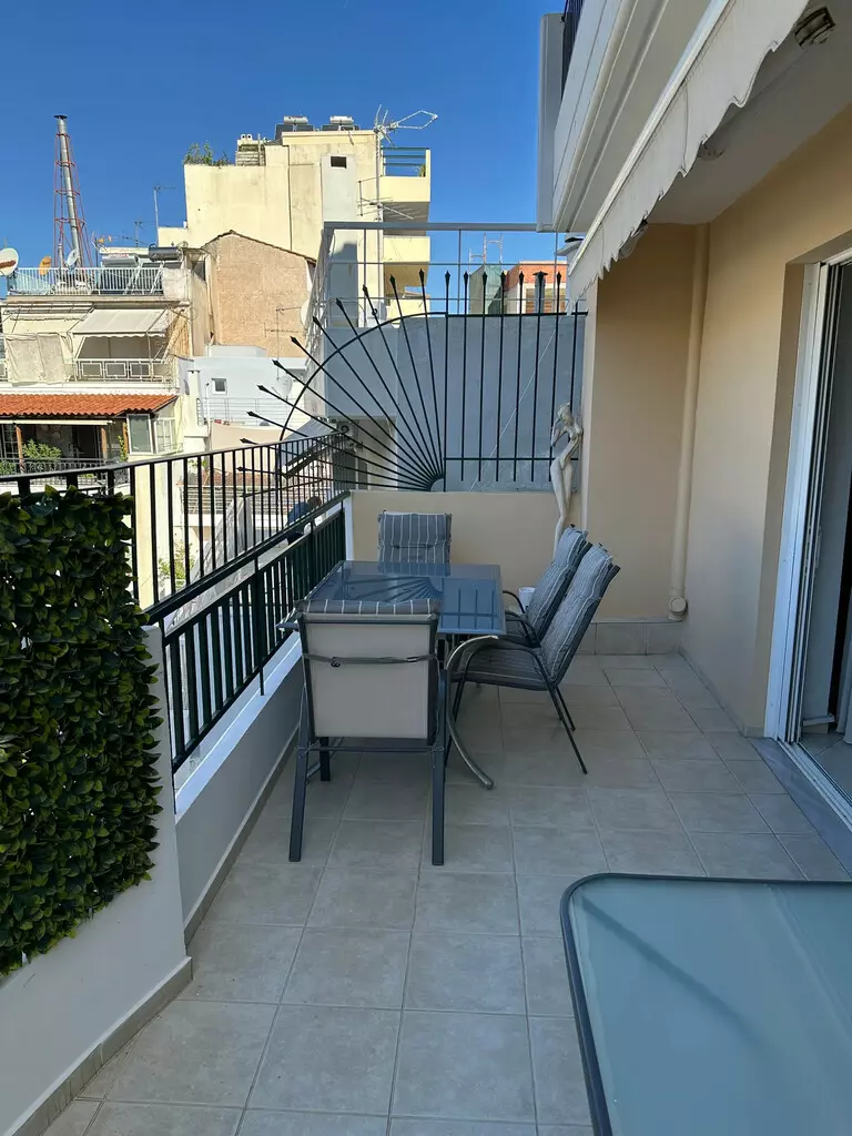 3-bedroom Flat In Neos Kosmos, Greece (96 M²)