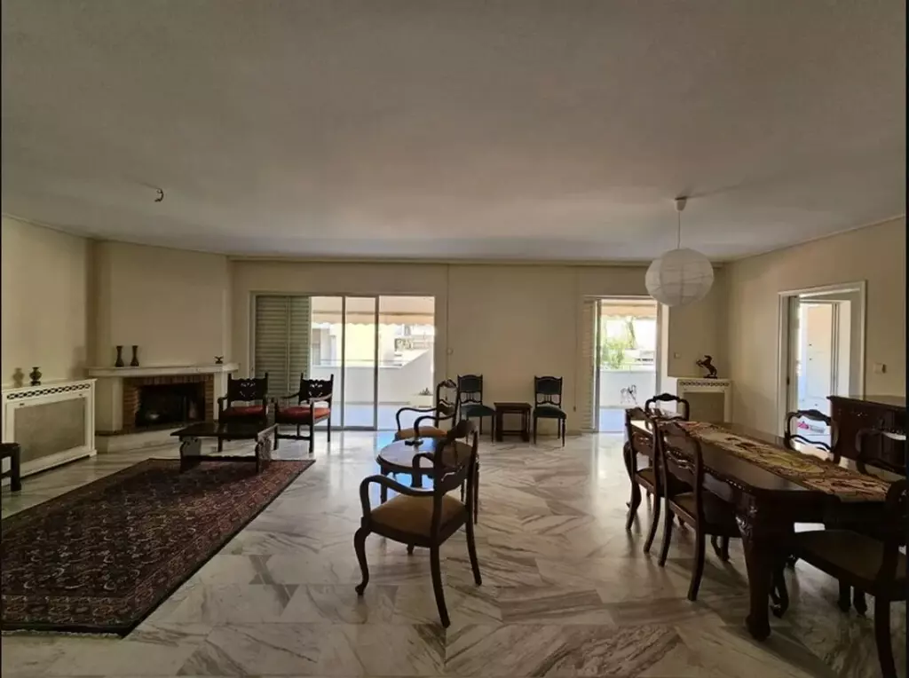 3-bedroom Flat In Nea Smyrni, Greece (160 M²)