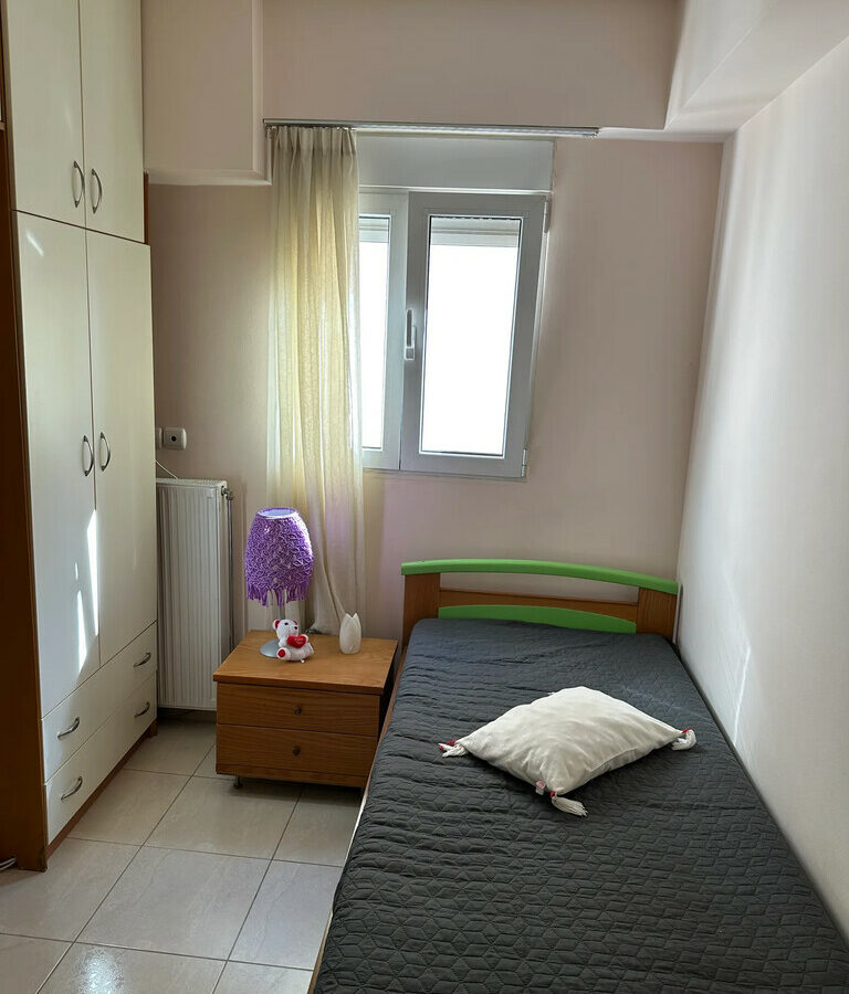 3-bedroom Flat In Neos Kosmos, Greece (96 M²)