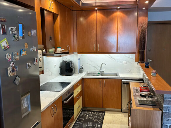 3-bedroom Flat In Neos Kosmos, Greece (96 M²)