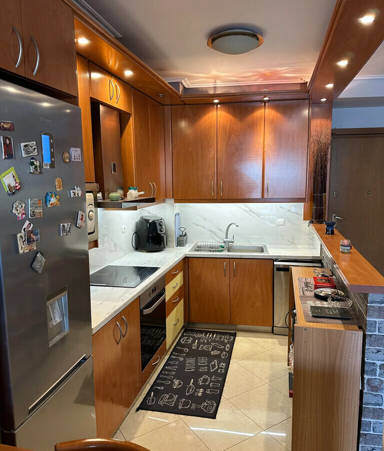 3-bedroom Flat In Neos Kosmos, Greece (96 M²)