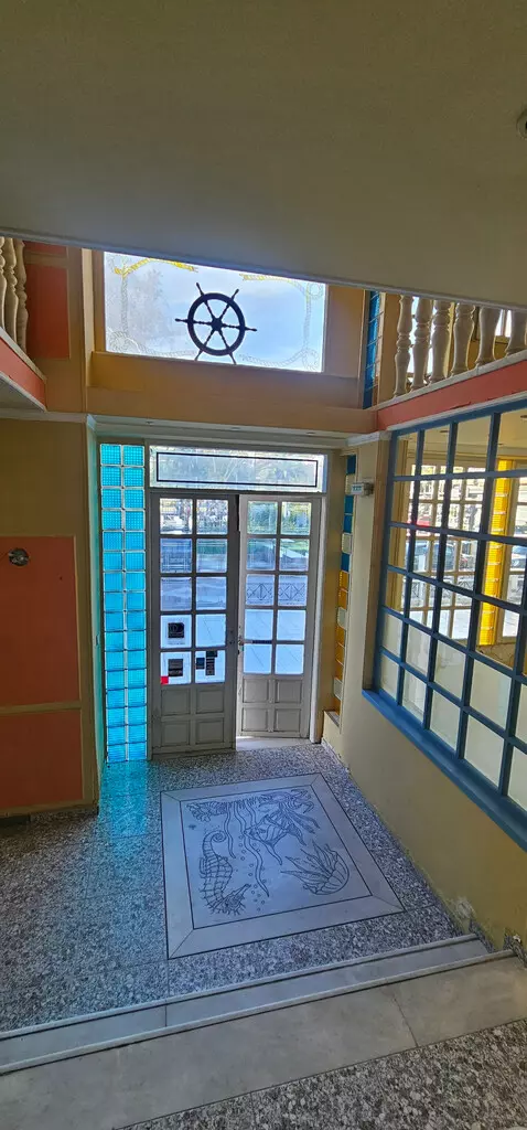 For Sale Commercial Property 274 M² In Athens