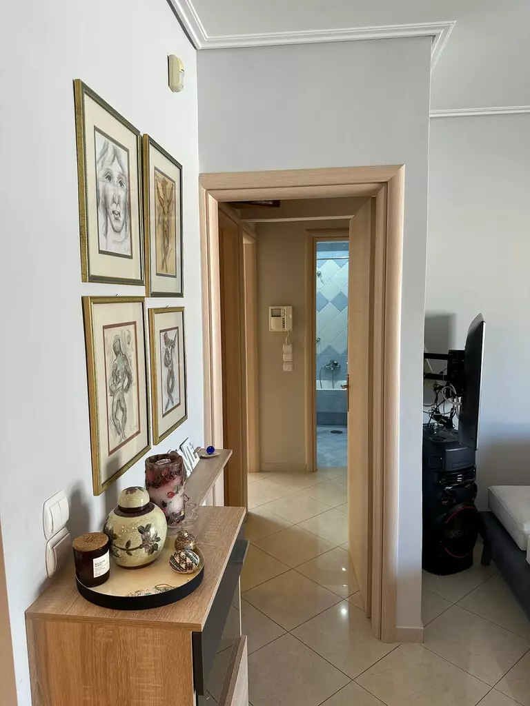3-bedroom Flat In Neos Kosmos, Greece (96 M²)