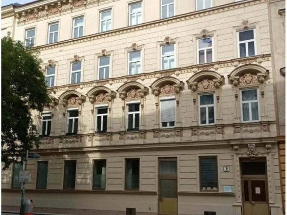 Beautiful Apartment For Sale 3 Rooms.