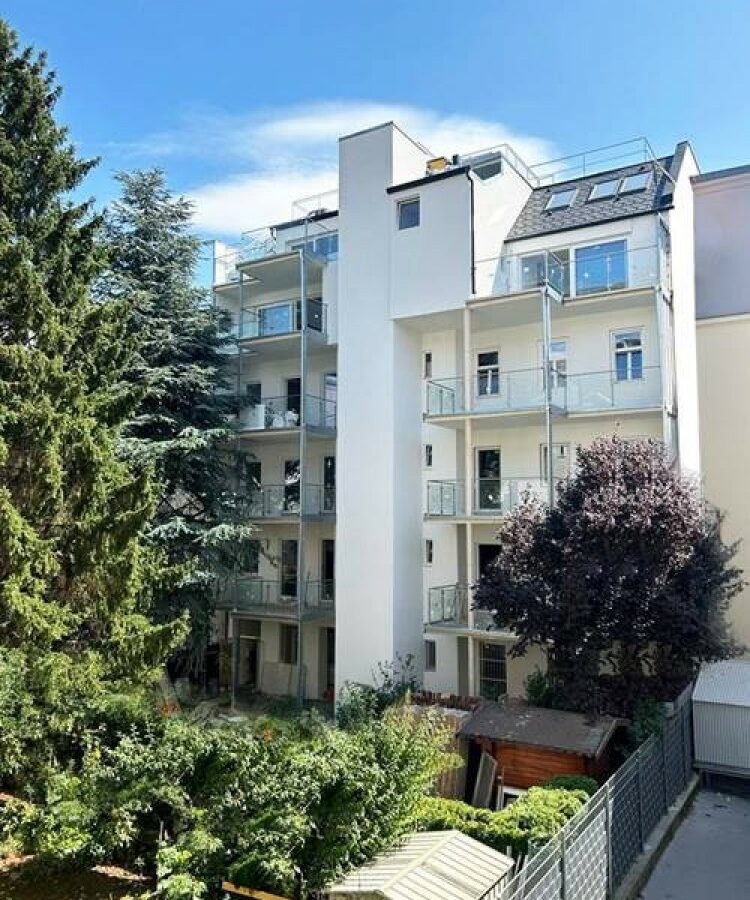 Beautiful Apartment For Sale 3 Rooms.