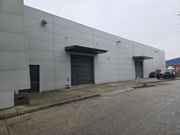 Warehouse And Office Spaces