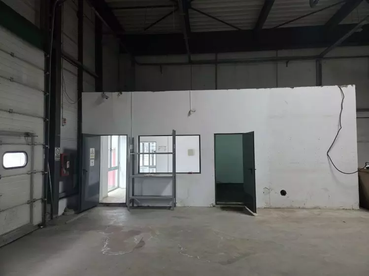 Warehouse And Office Spaces