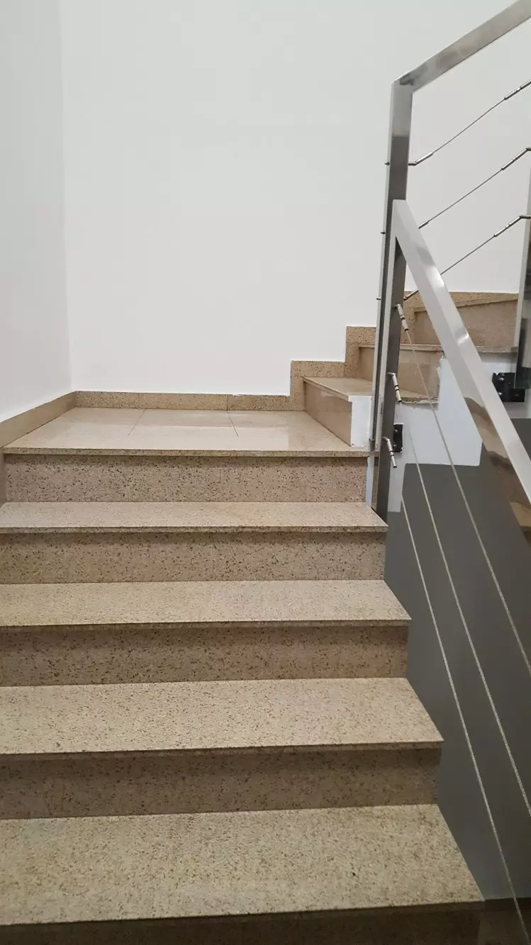 Storage Spaces And Office For Rent