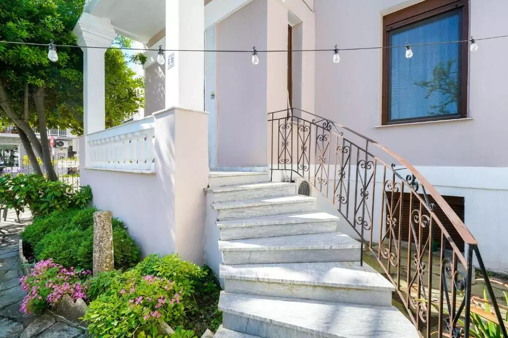 Hotel In Thasos, Greece (530 M²)