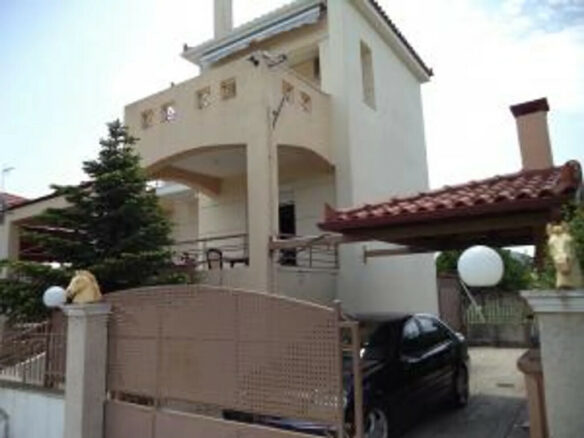 Maisonette Of 145 M² In Peloponnese