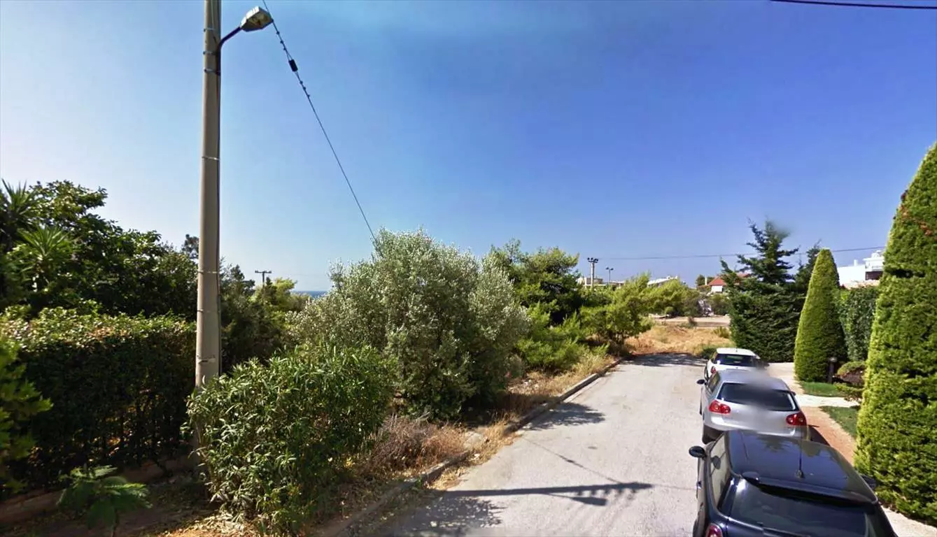 For Sale Land 700 M² In Athens