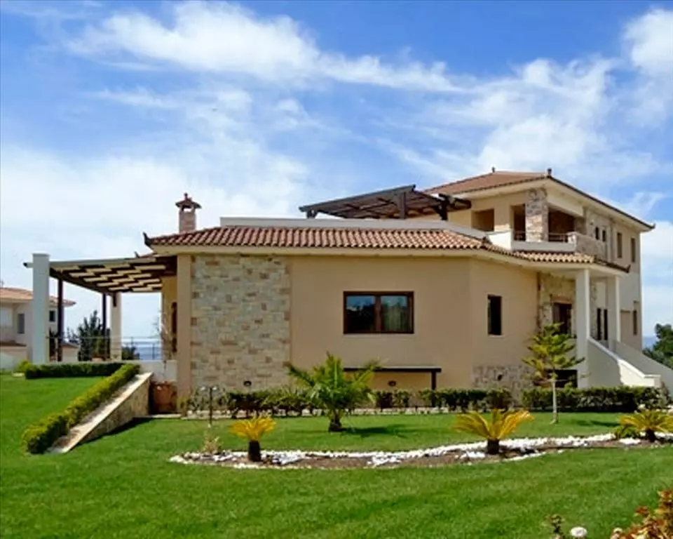 For Sale Villa 446 M² On The Euboea Island