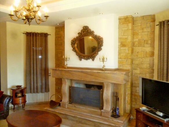 6-bedroom Villa In Eretria, Greece (446 M²)