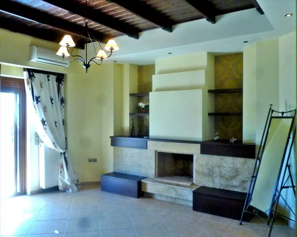 For Sale Villa 446 M² On The Euboea Island