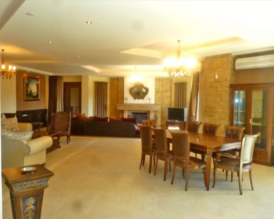 For Sale Villa 446 M² On The Euboea Island