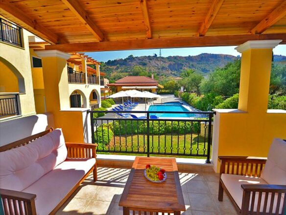 Hotel In Laganas, Greece (450 M²)