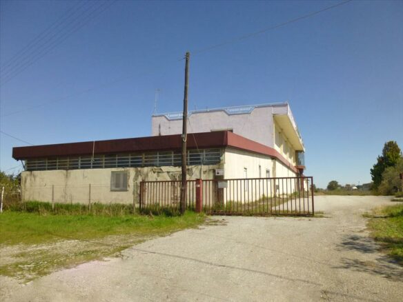 For Sale Business 1500 M² On The Olympic Coast