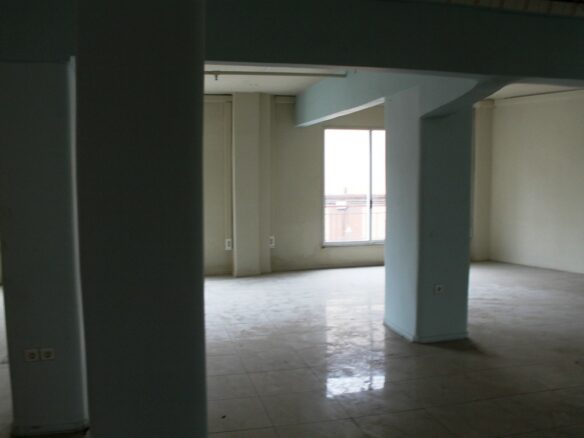 Building In Center Of Thessaloniki, Greece (1.200 M²)