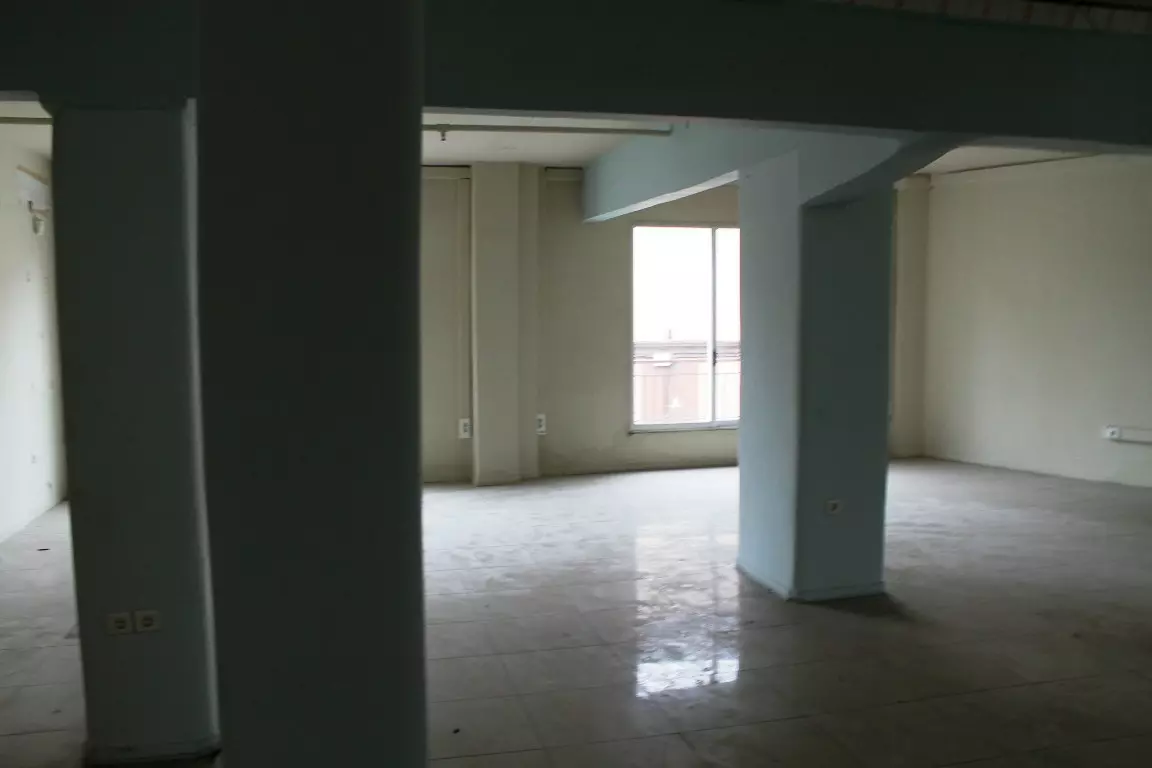 Building In Center Of Thessaloniki, Greece (1.200 M²)