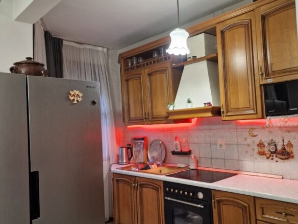 Central Plovdiv Luxury: Spacious 184 Sqm Maisonette With Panoramic Views