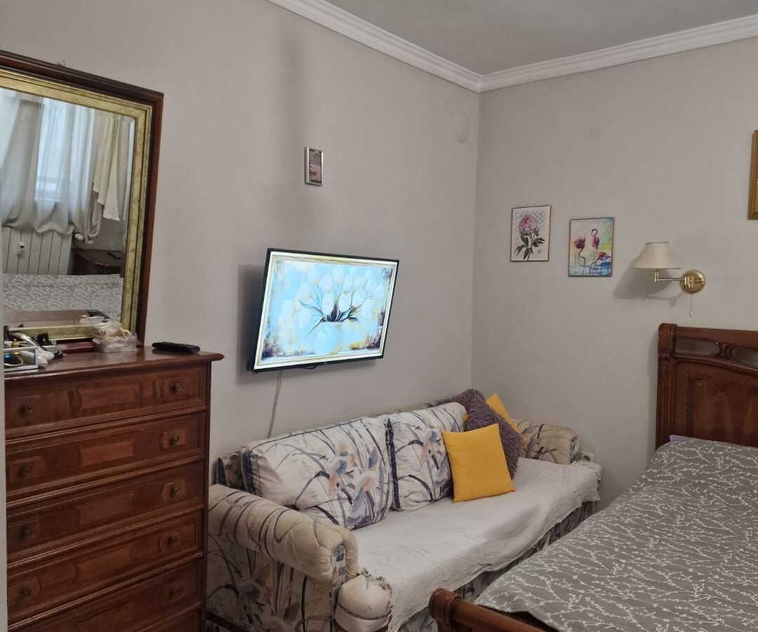Central Plovdiv Luxury: Spacious 184 Sqm Maisonette With Panoramic Views