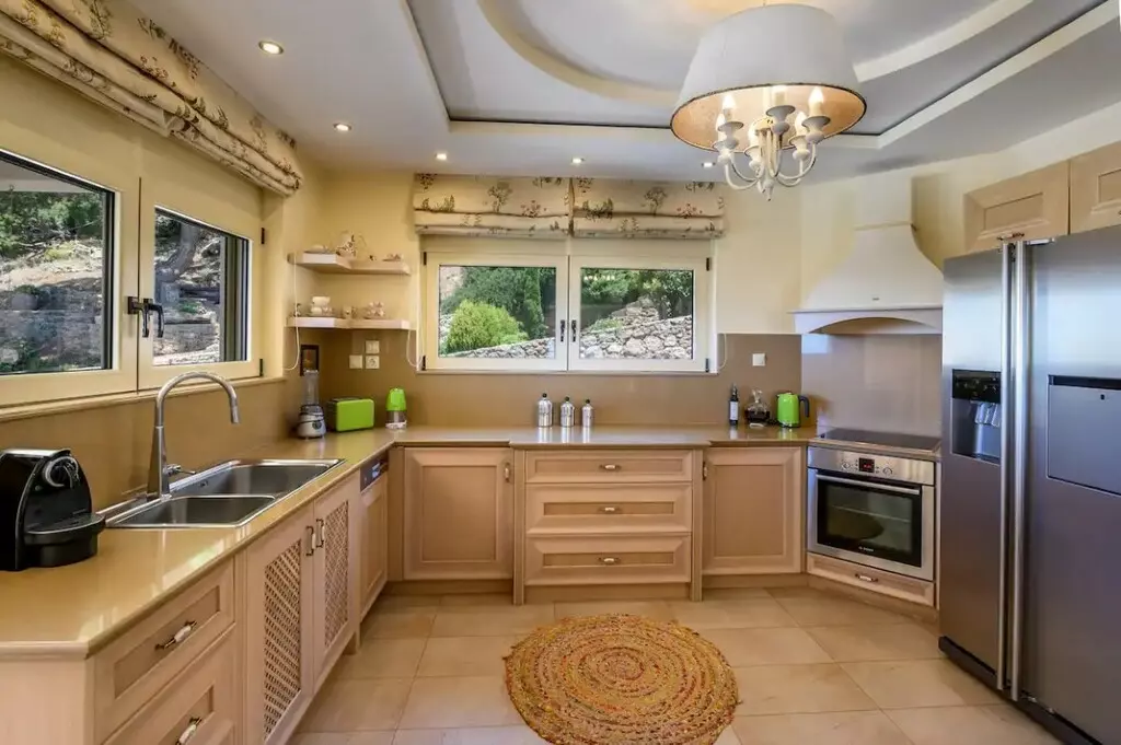 For Sale Villa 340 M² In Crete
