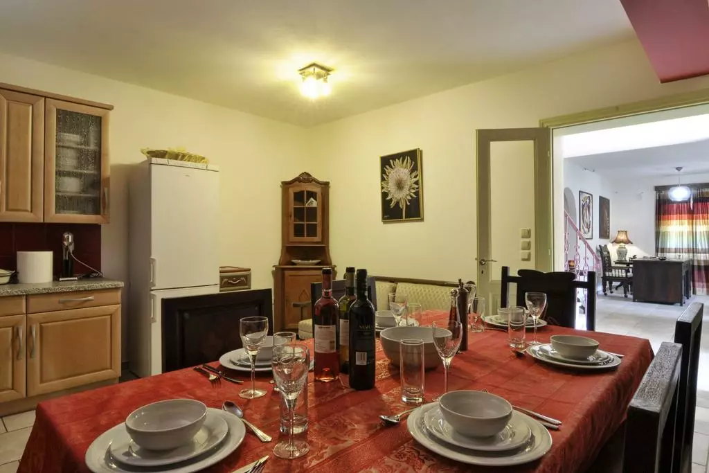 270 M² Villa Available In Corfu With Scenic Surroundings