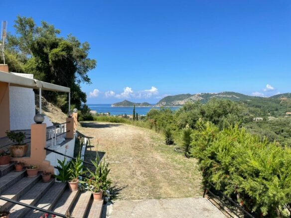Hotel In Corfu, Greece (1.200 M²)
