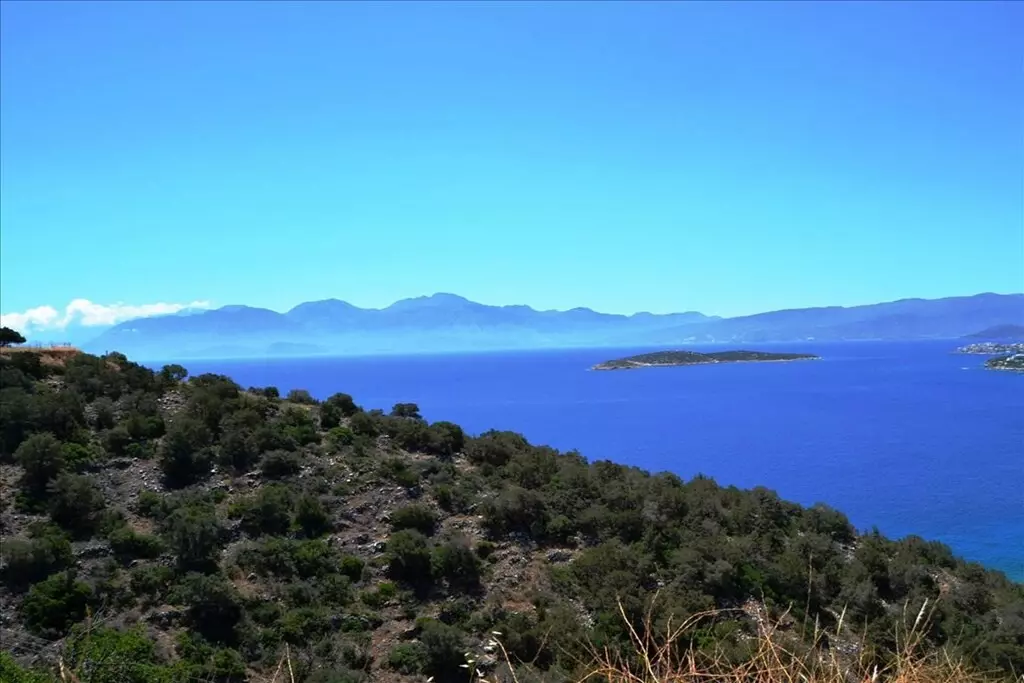For Sale Land 4500 M² In Crete