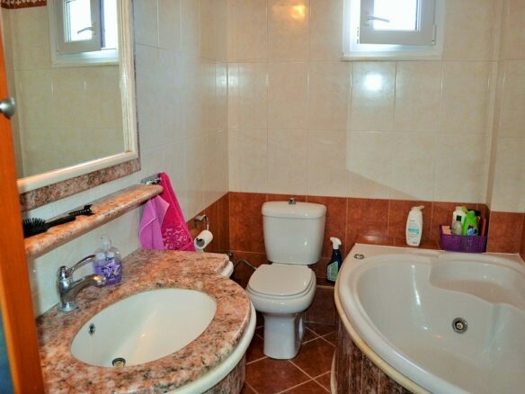 Hotel In Kassandra, Greece (380 M²)