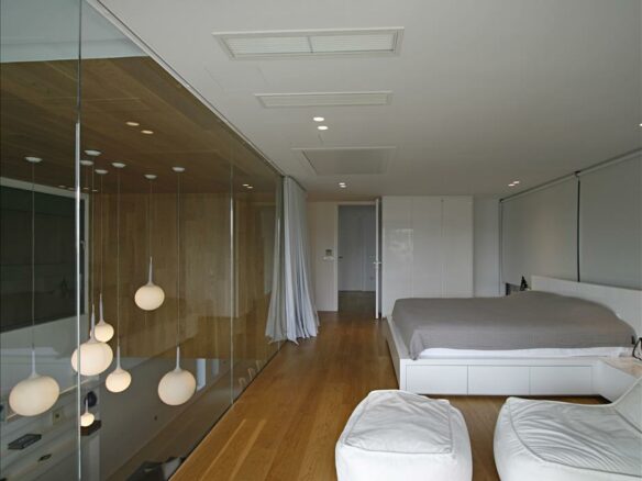 4-bedroom Maisonette In Voula, Greece (370 M²)