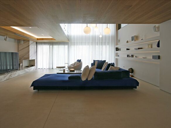 4-bedroom Maisonette In Voula, Greece (370 M²)