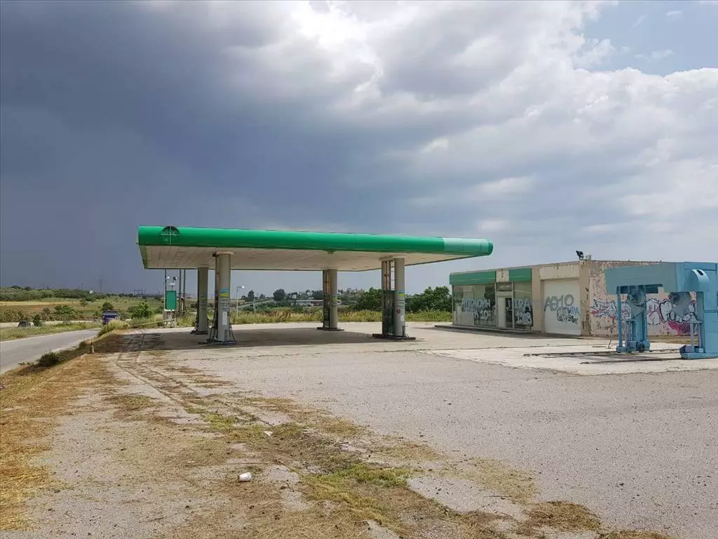 For Sale Commercial Property 19000 M² In The Suburbs Of Thessaloniki