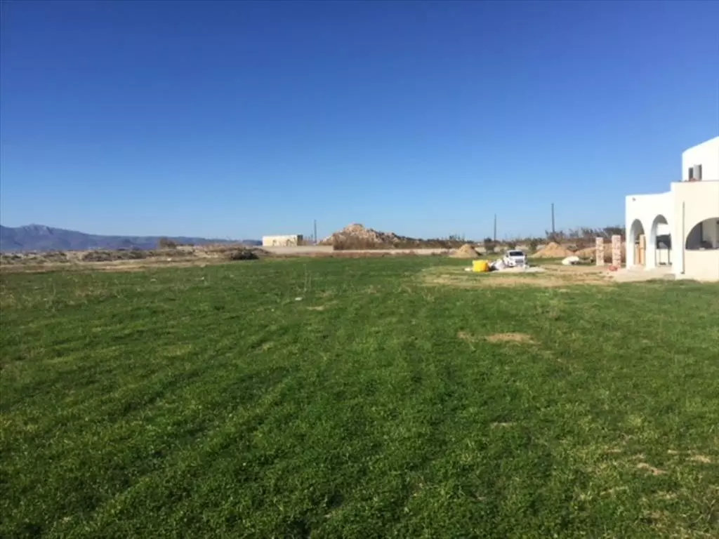 For Sale Business 310 M² In Cyclades