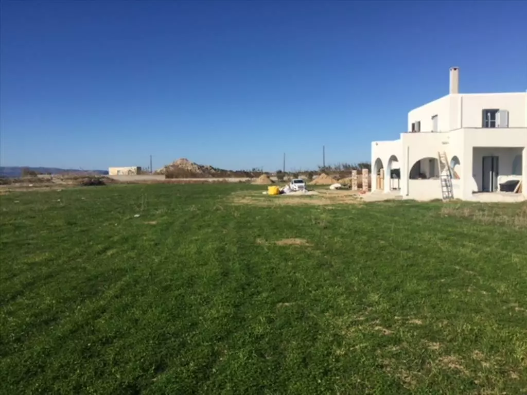 For Sale Business 310 M² In Cyclades