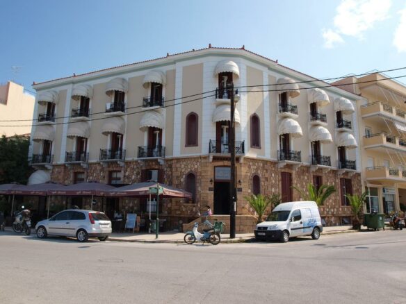 For Sale Hotel 1500 M² On The Euboea Island